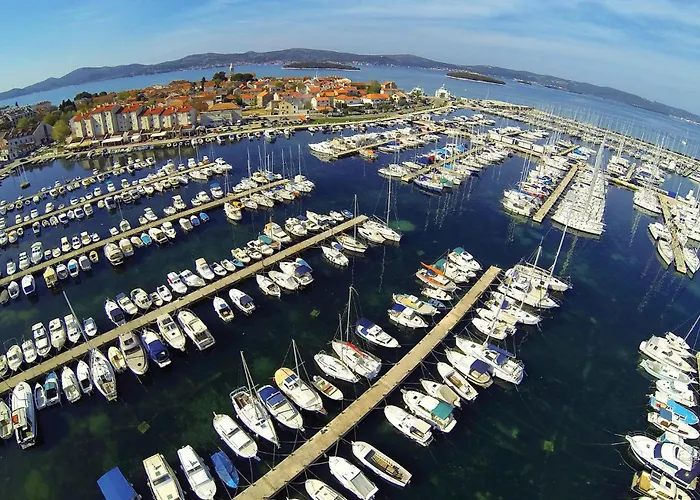 2 Bedroom Front In Nyaraló Drage